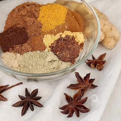 All the spices inside a bowl