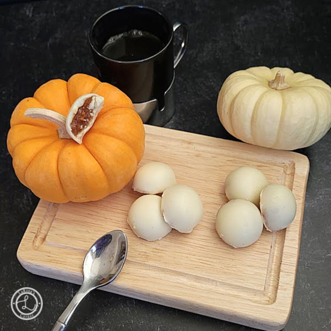 Pumpkin Mascarpone Truffle Candy Recipe pumpkin pie tiny bites